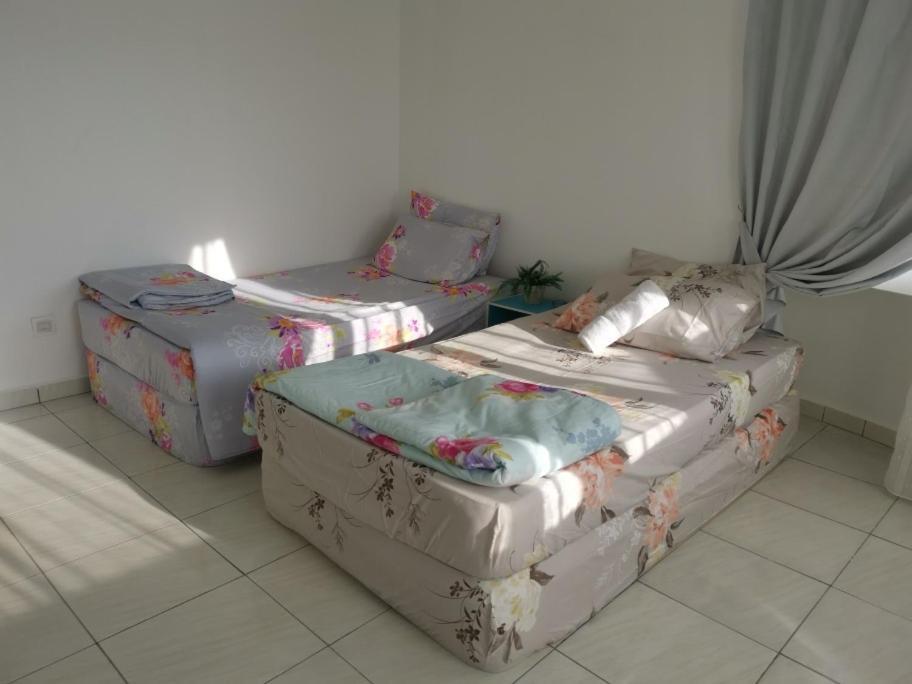12 Pax Skyview Homestay 2 Family Room 2R2B Golden Hills Mountain View Genting Highland مرتفعات جنتنغ المظهر الخارجي الصورة